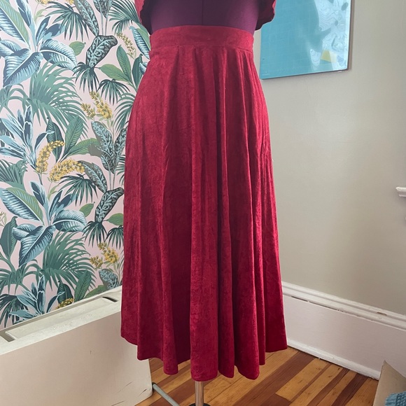 Vintage Renaissance Top and Skirt - Picture 3 of 6